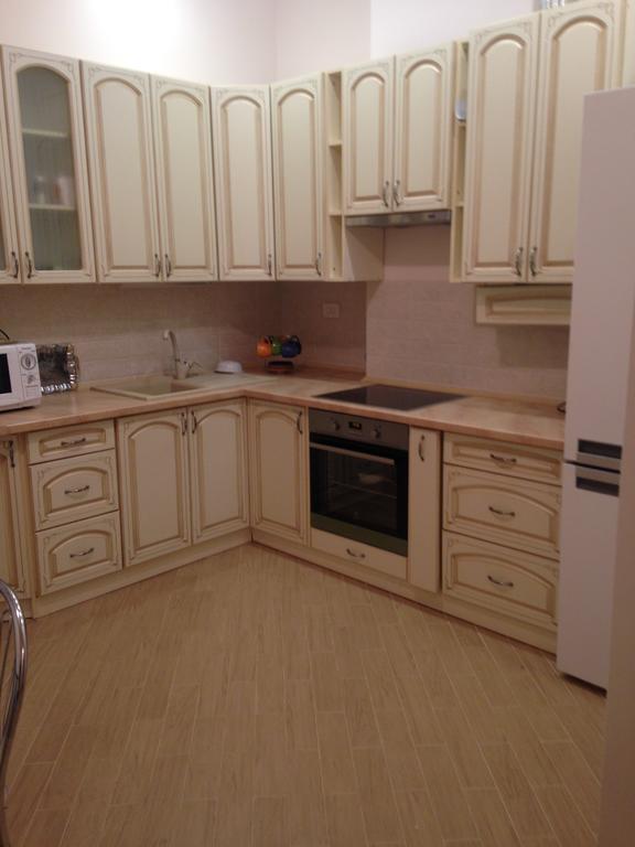 3 Rooms Apartments In The City Centr Lviv Exteriör bild